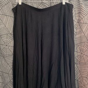 Apt 9 Shark Bite Skirt